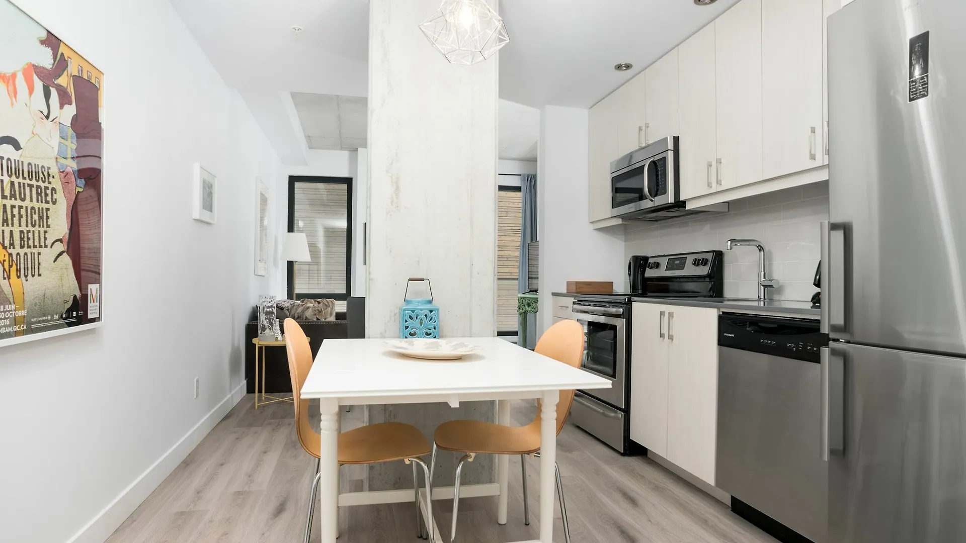 Apartament Sophisticated 1Br In Old Montreal By Sonder