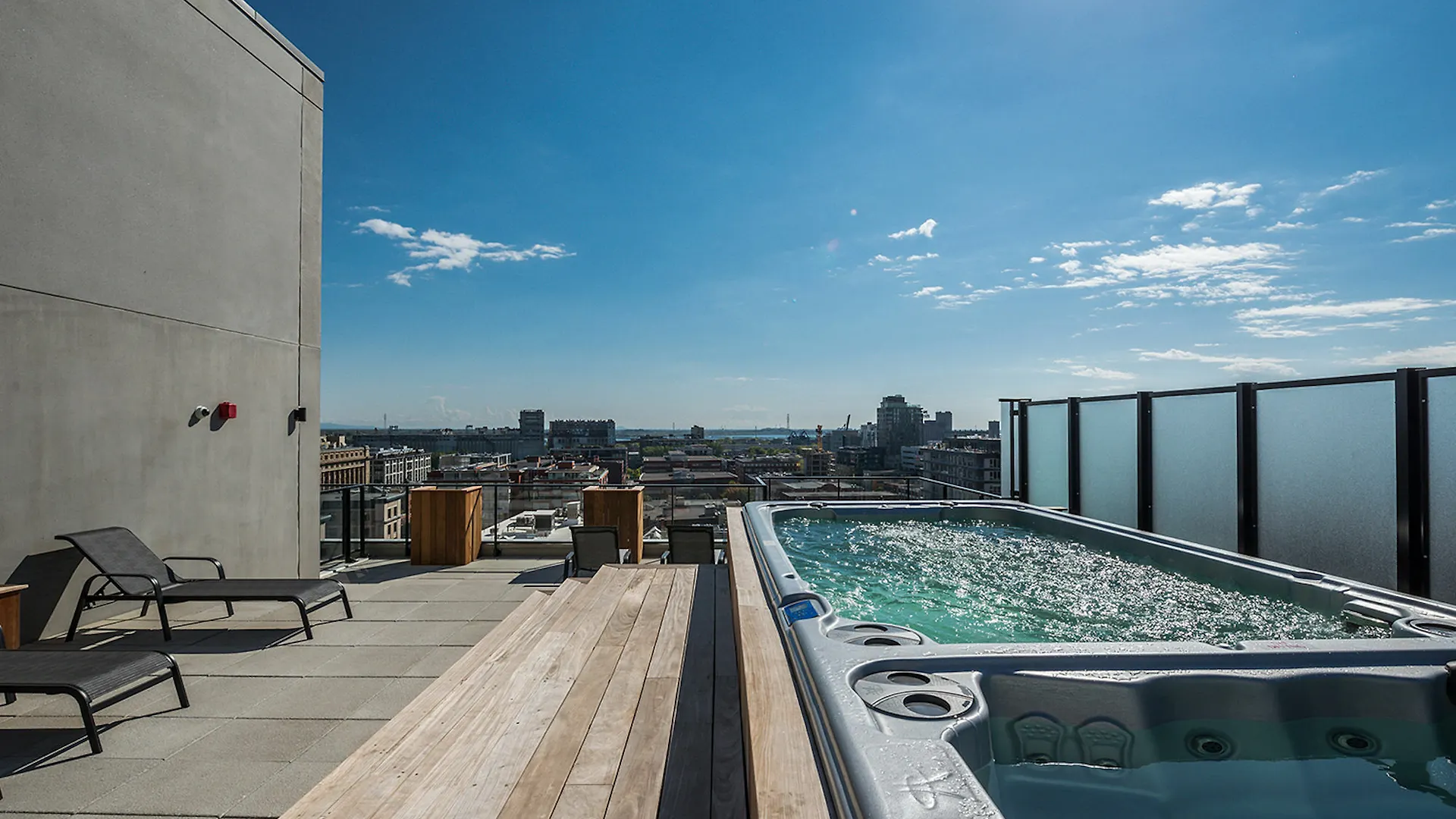 Apartament Sophisticated 1Br In Old Montreal By Sonder Kanada